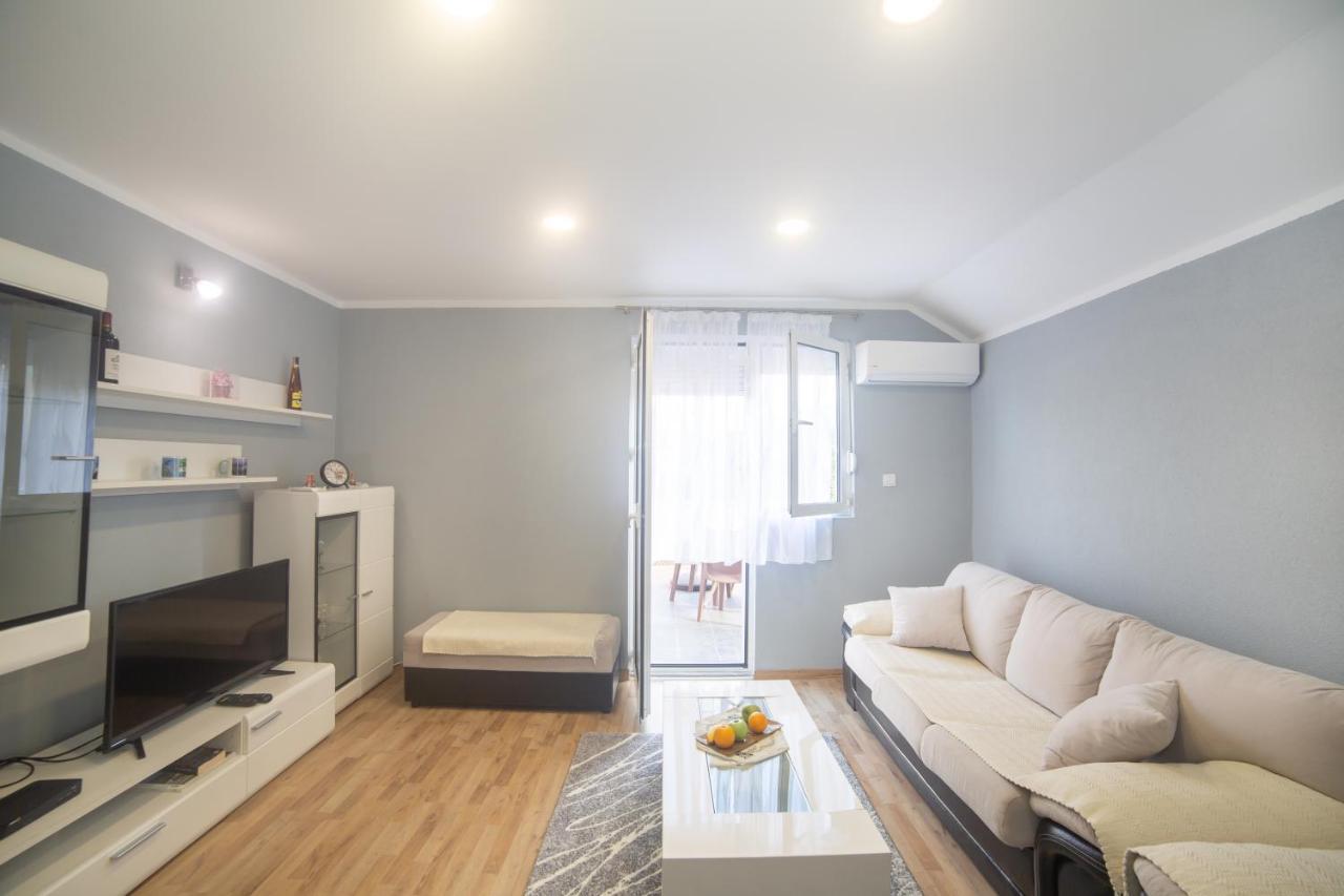 Apartment Milena เวียร์ปาซาร์ ภายนอก รูปภาพ
